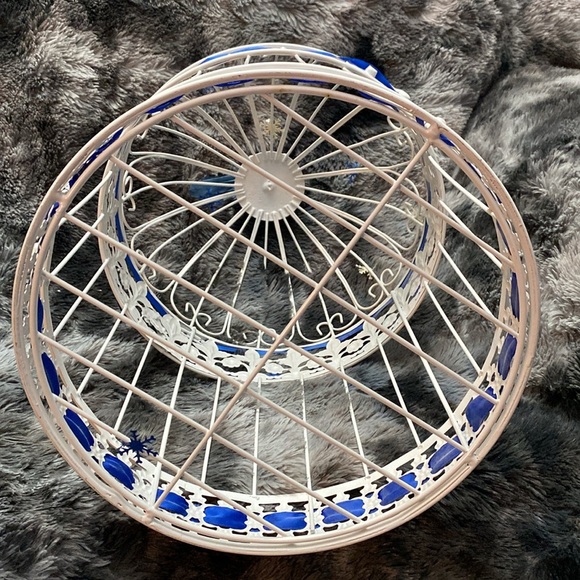 White  Wrought Iron Birdcage
Decorative Hinged Bird Embellished with blue bird - Picture 8 of 16